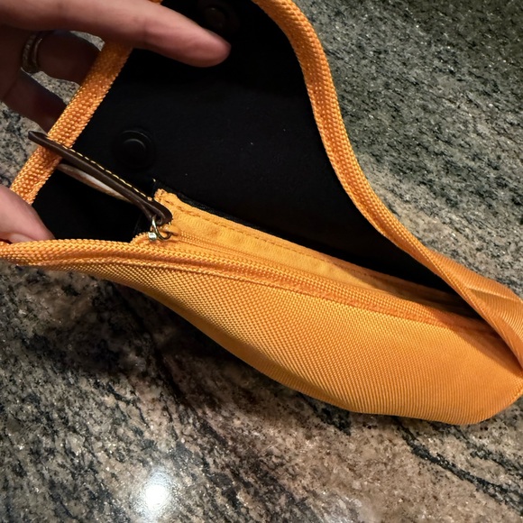 Veuve Clicquot Travel Champagne Wine Carry Case Insulated Zipper Tote - Picture 3 of 6